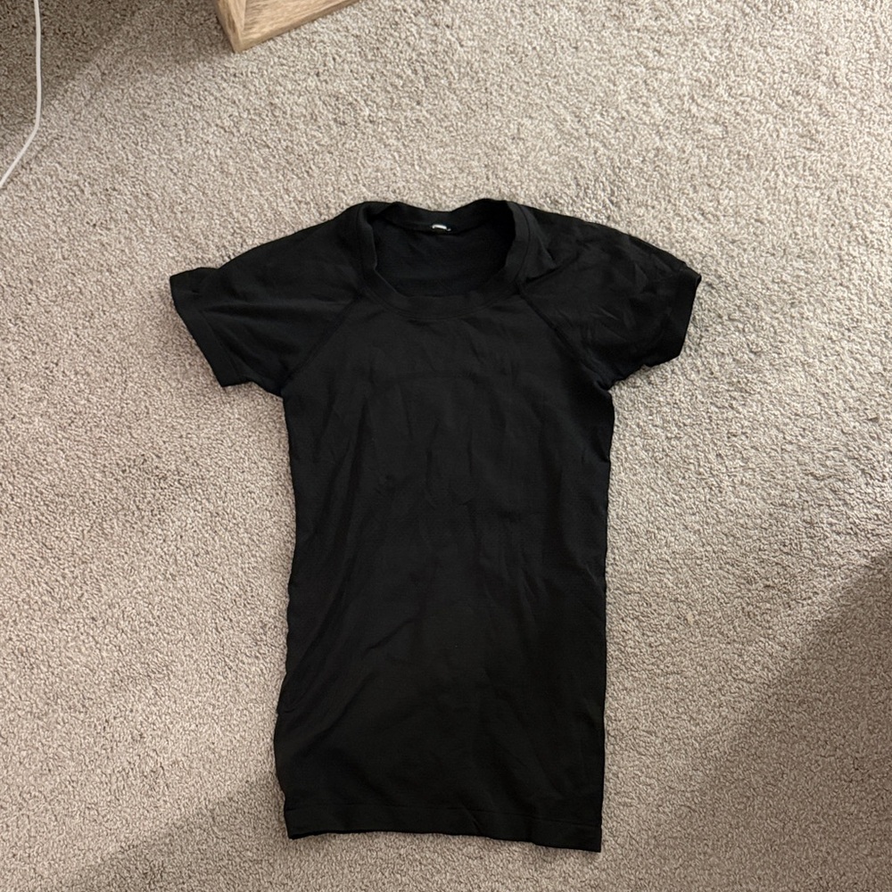 Lululemon Black Tight Short Sleeve Workout Shirt